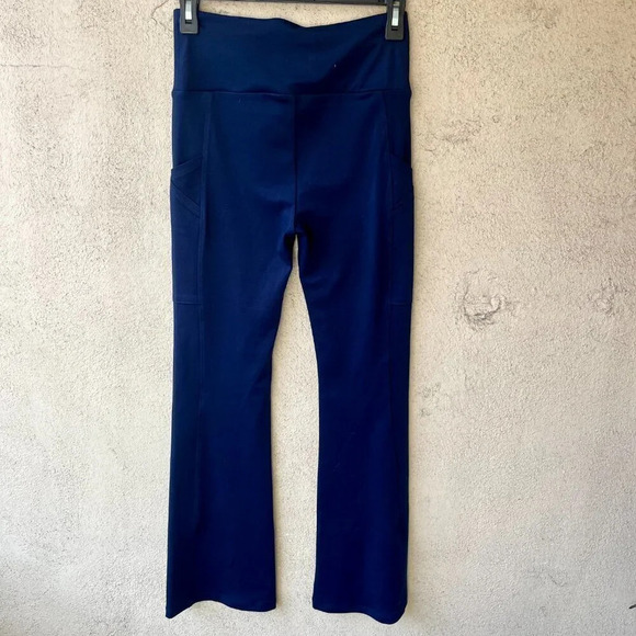 NWT Lou & Grey Luvstretch Flare Navy Pants Small - Picture 7 of 7
